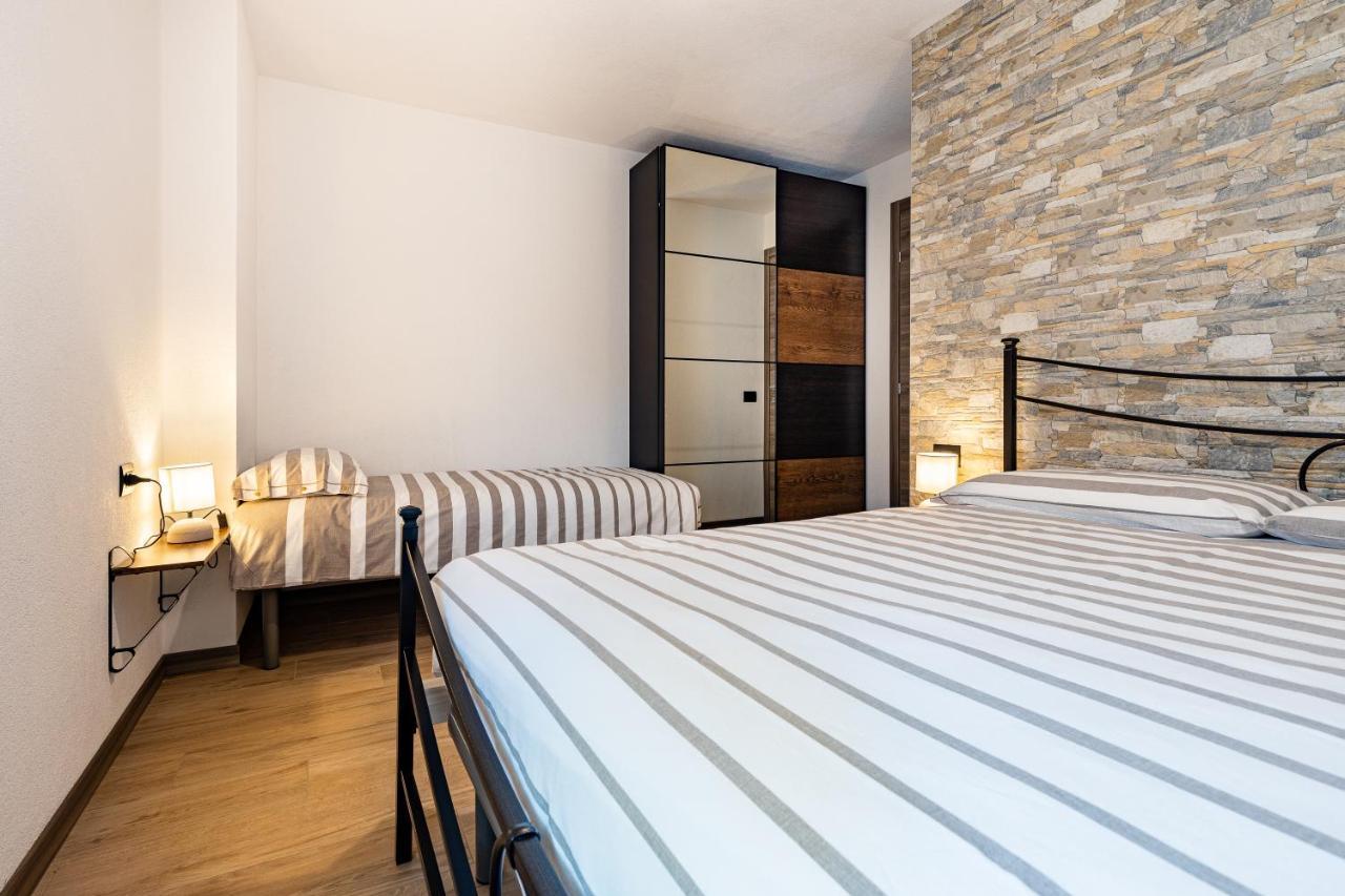 Casa Silver إيزولاشيا المظهر الخارجي الصورة